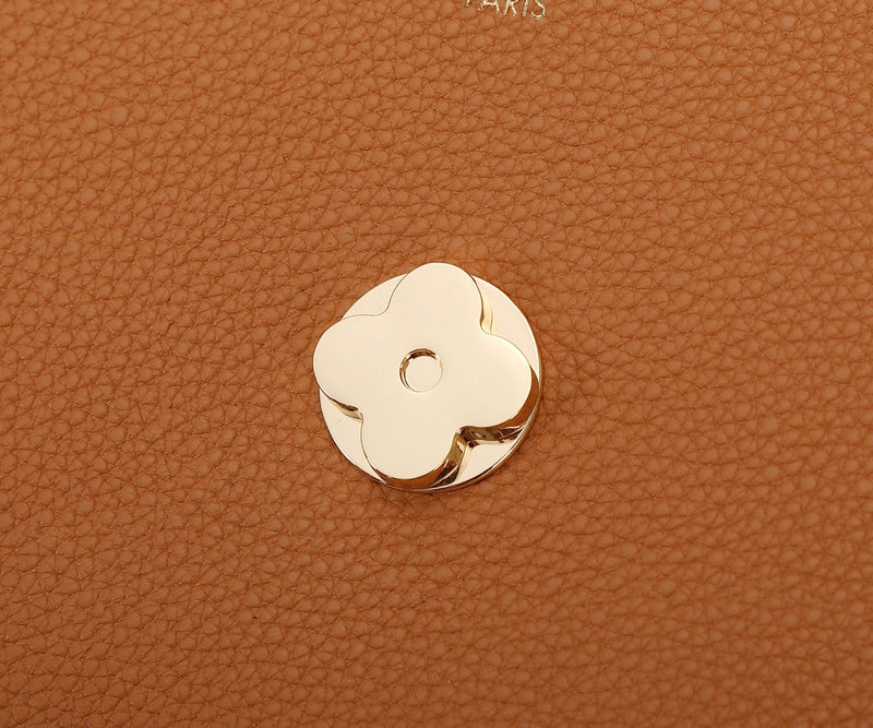 LOV - Luxurious Totes - 1967