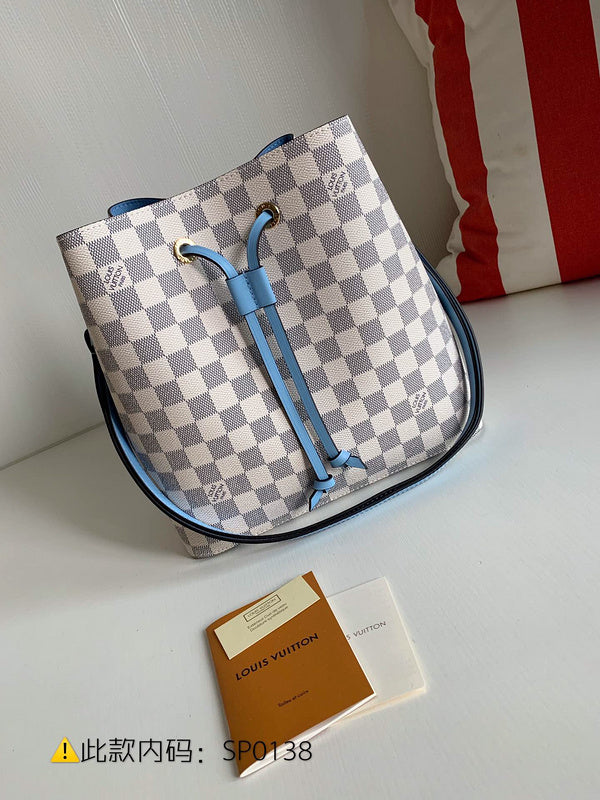 Luxurious Totes - Latest - 9762