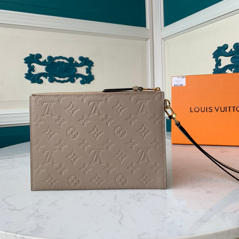 LOV - Luxurious Totes - 2500