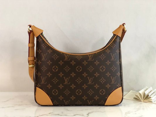 LOV - Luxurious Totes - 920
