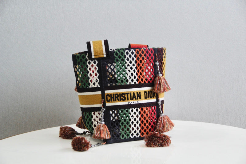 Luxurious Totes - Latest - 6529