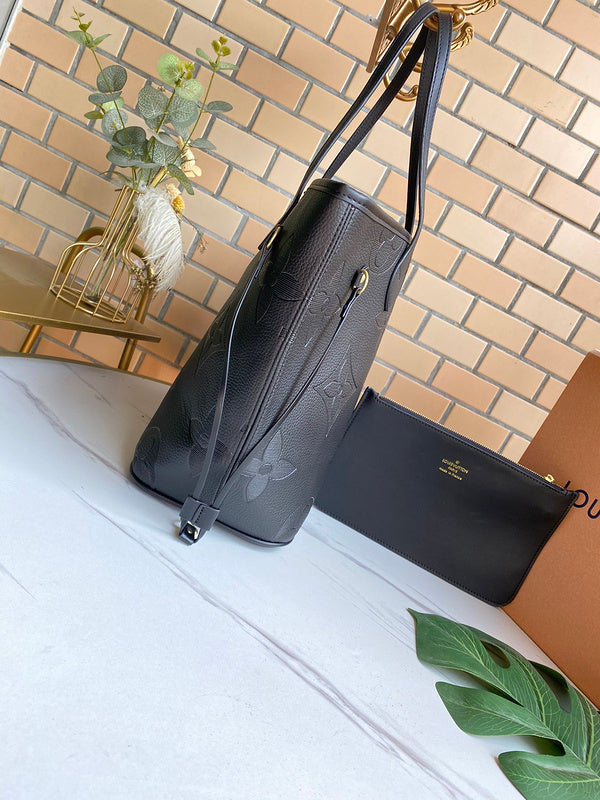 LOV - Luxurious Totes - 2525