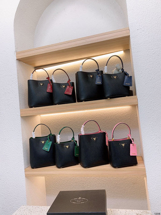 Luxurious Totes - PDA3 Bags - 108