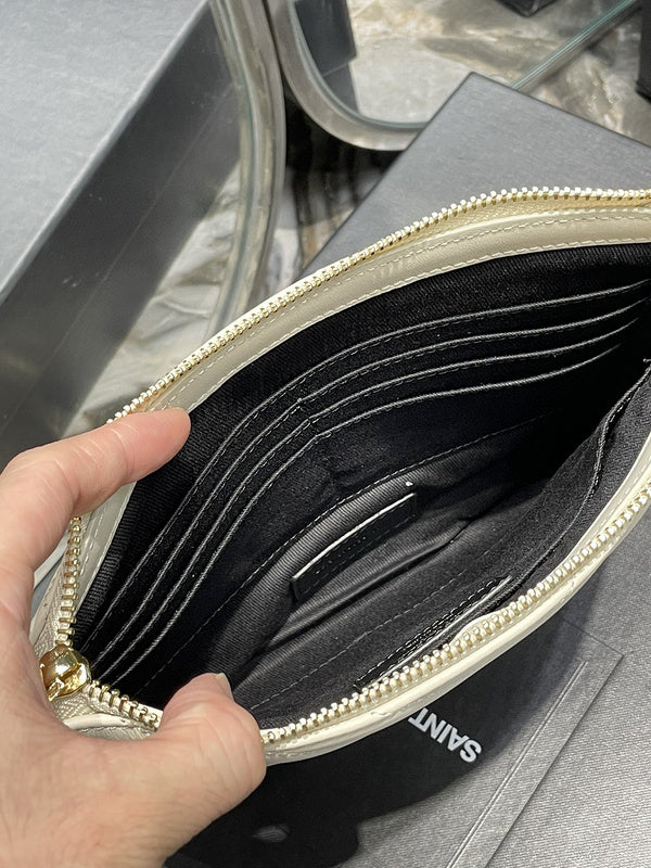 Luxurious Totes - Latest - 8801