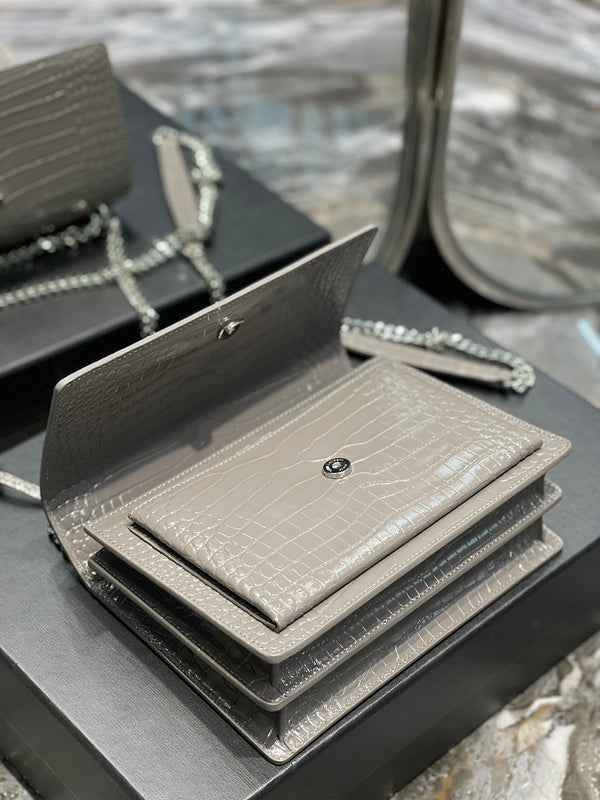 Luxurious Totes - Latest - 8546