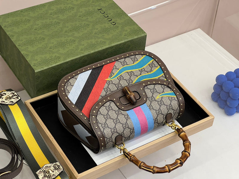GUI - Luxurious Totes - 1153