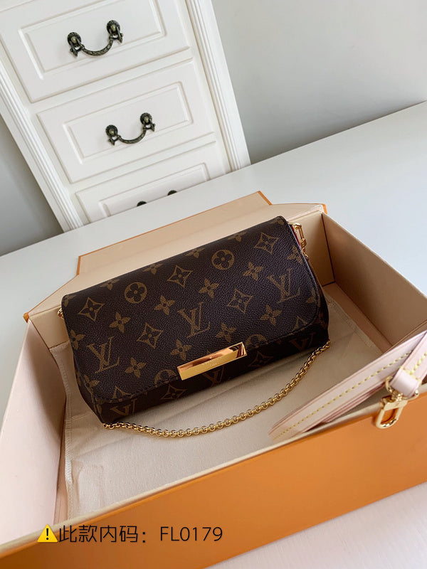 Luxurious Totes - Latest - 3637