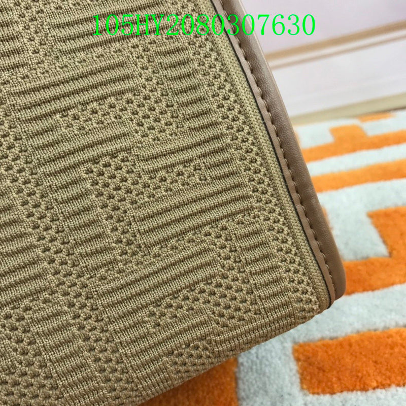 GC - Shoulder - 2767