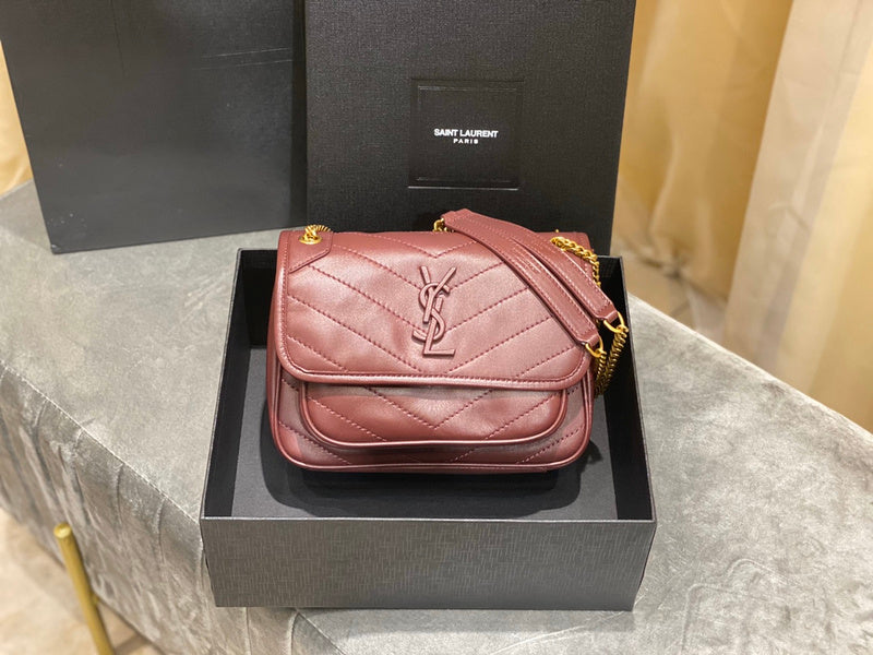 Luxurious Totes - Latest - 8283