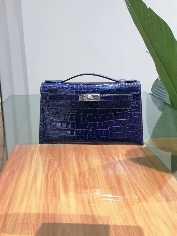 HMS - Luxurious Totes - 015