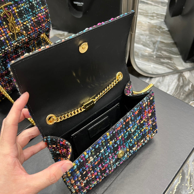 Luxurious Totes - Latest - 8516