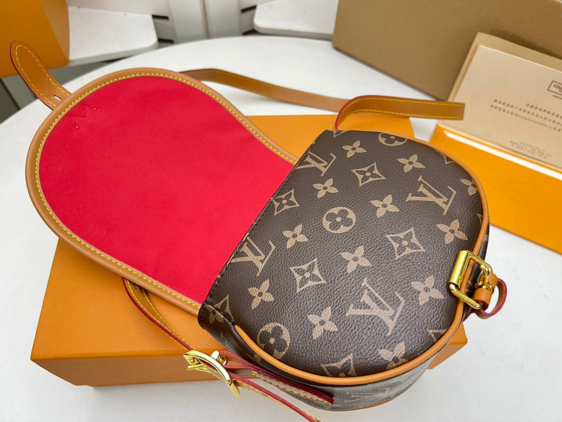 LOV - Luxurious Totes - 1476