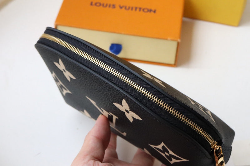 LOV - Luxurious Totes - 2231