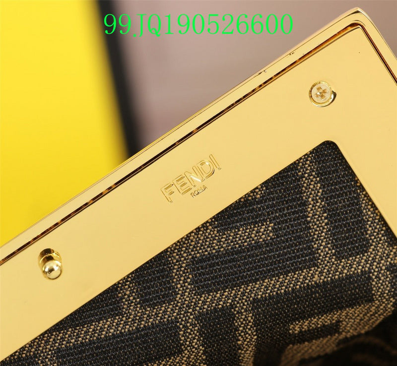 GC - Shoulder - 3183