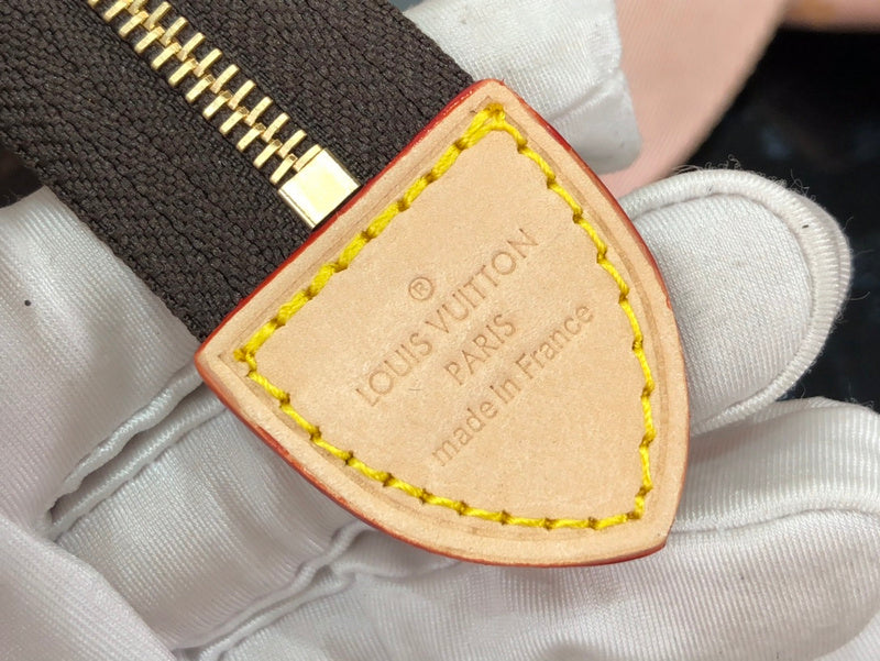 LOV - Luxurious Totes - 1809