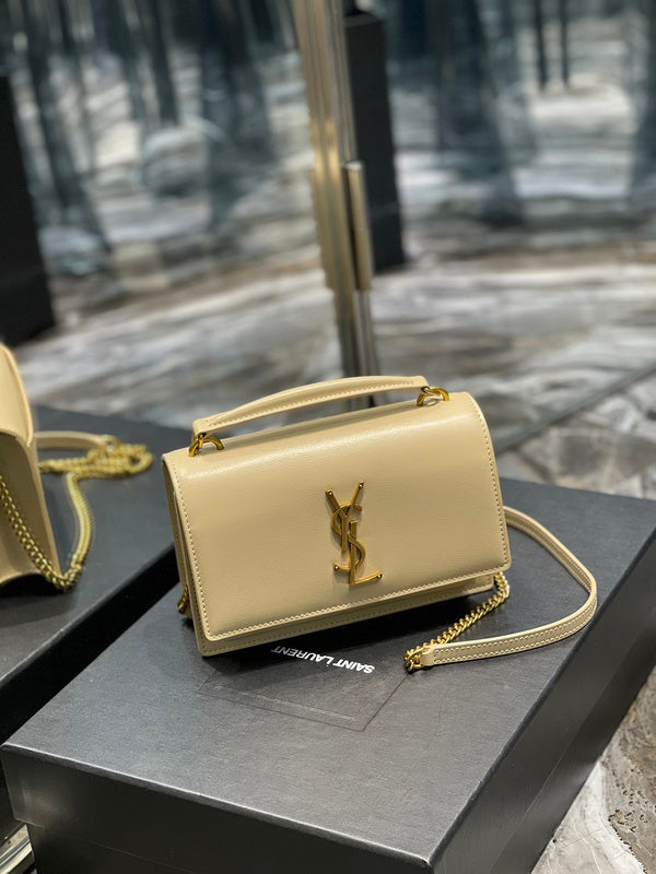 Luxurious Totes - Latest - 8235