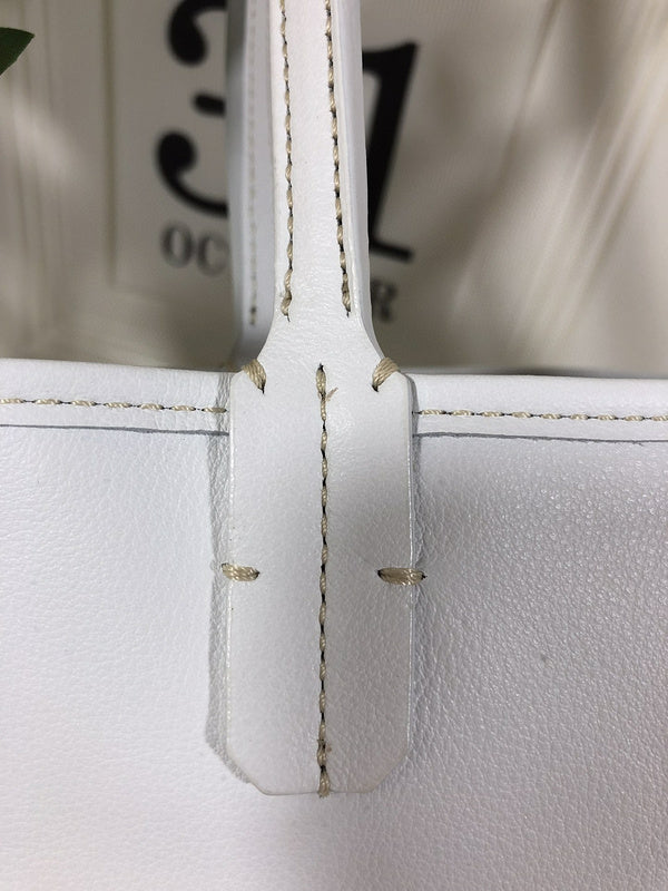 Lux-Totes - GOD Bags - 242
