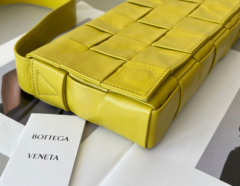 Luxurious Totes - Latest - 7004