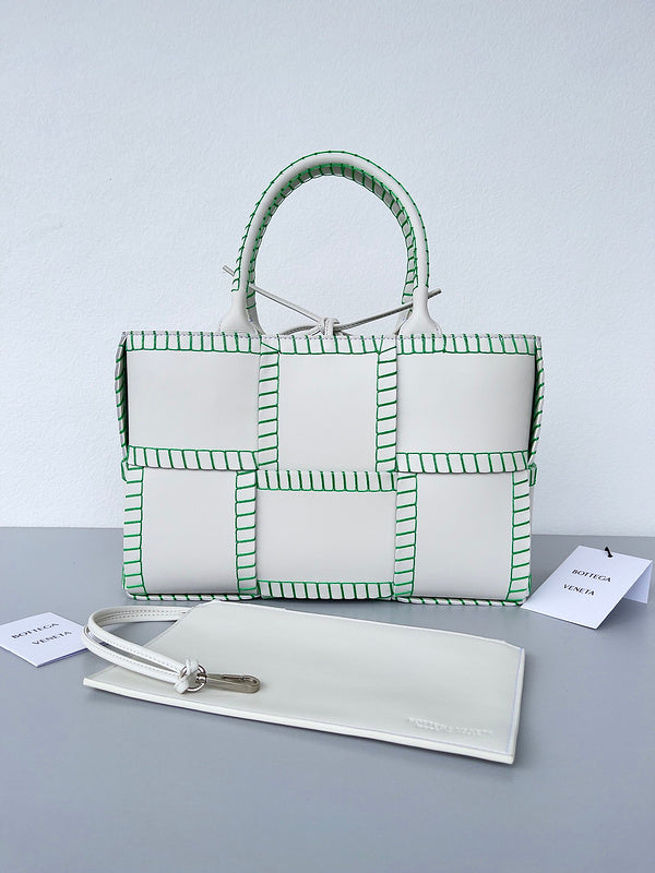 Luxurious Totes - Latest - 6948