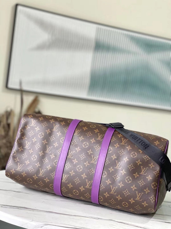 LOV - Luxurious Totes - 1337