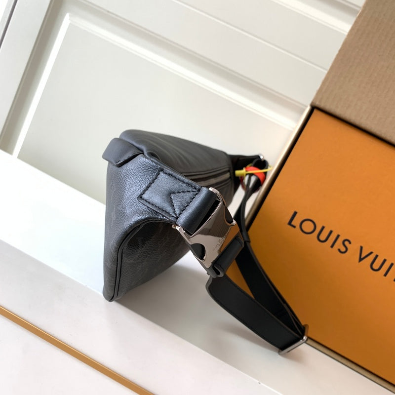LOV - Luxurious Totes - 1684