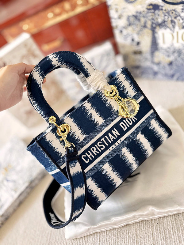 Luxurious Totes - DOR2 Bags - 052
