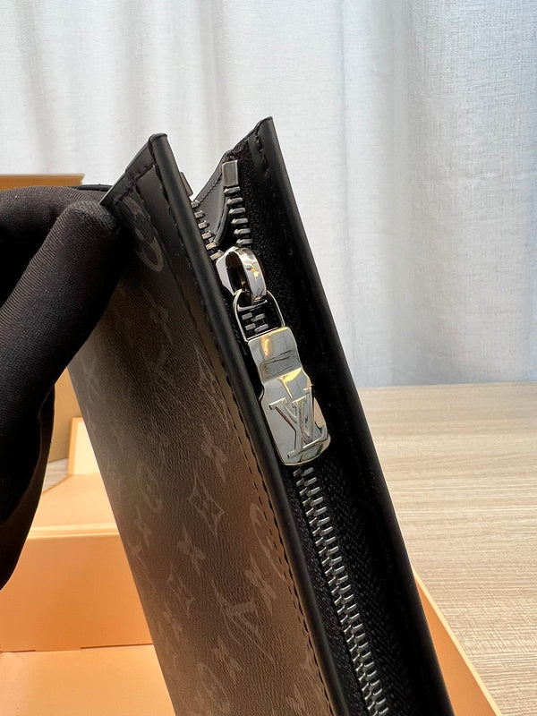 LOV - Luxurious Totes - 1634