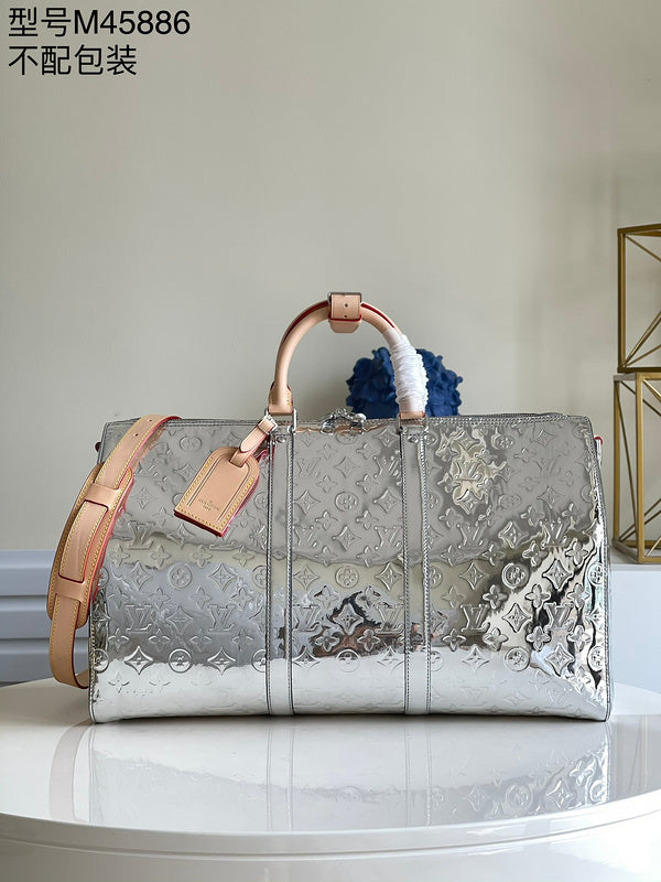 LOV - Luxurious Totes - 2326