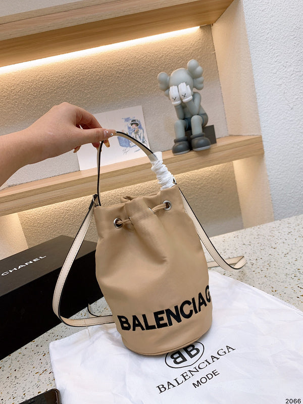 Luxurious Totes - BGA2 Bags - 055