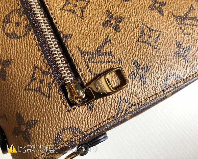 Luxurious Totes - Latest - 2405