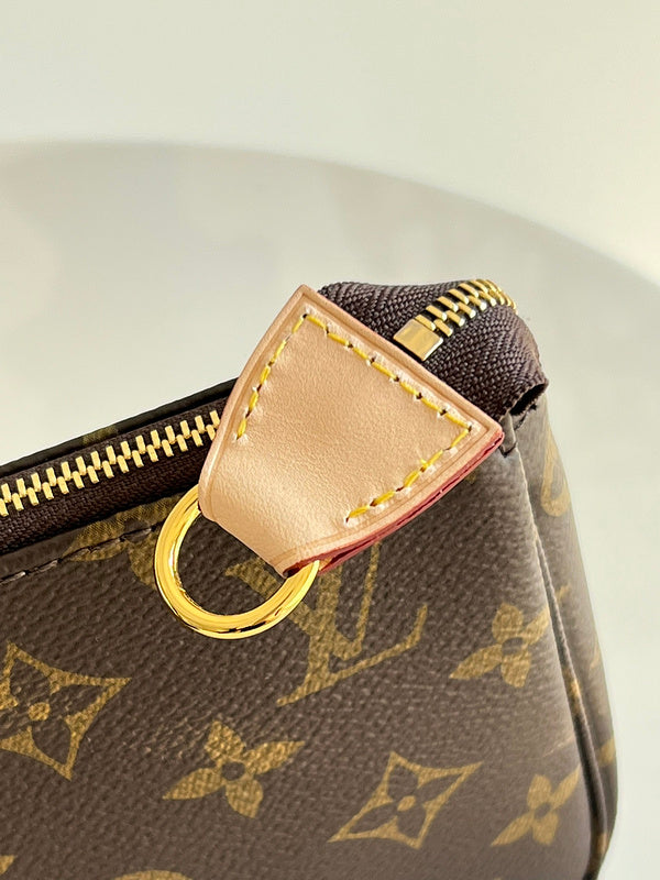 LOV - Luxurious Totes - 1401
