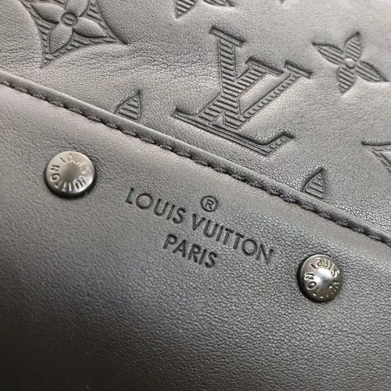 LOV - Luxurious Totes - 1407