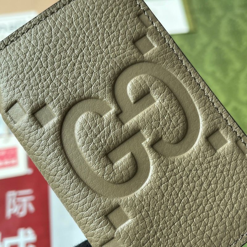 GUI - Luxurious Totes - 300