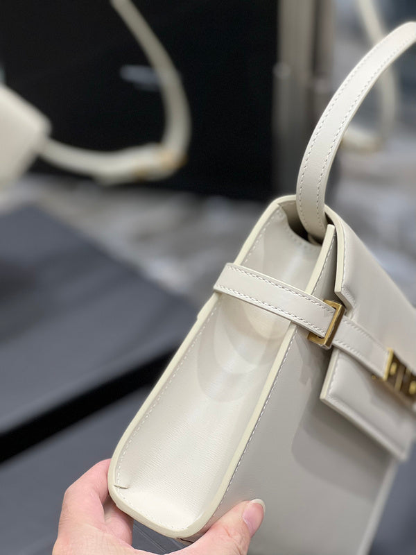 Luxurious Totes - Latest - 8194