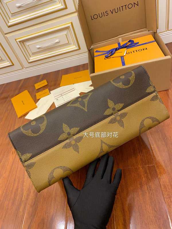 LOV - Luxurious Totes - 368
