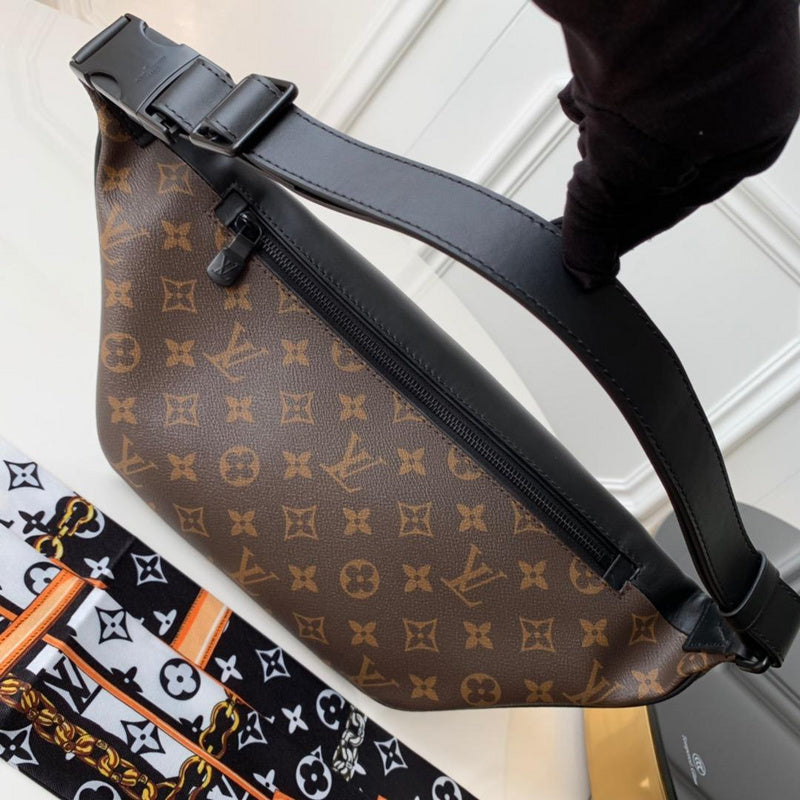 LOV - Luxurious Totes - 2690