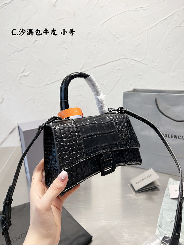 Luxurious Totes - BGA2 Bags - 105