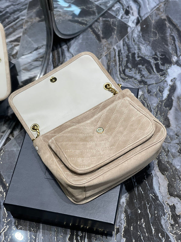Luxurious Totes - Latest - 8529