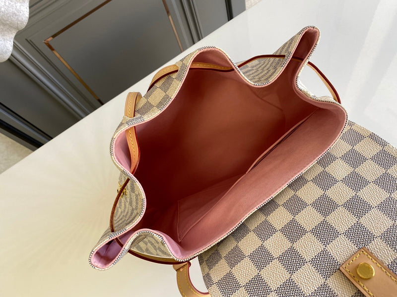 LOV - Luxurious Totes - 1864