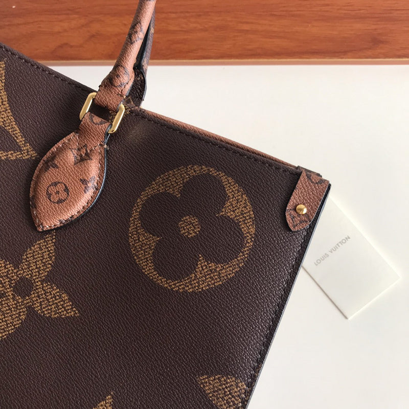 LOV - Luxurious Totes - 2240