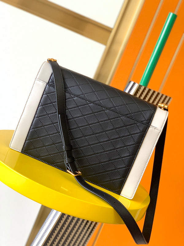 Luxurious Totes - Latest - 8163