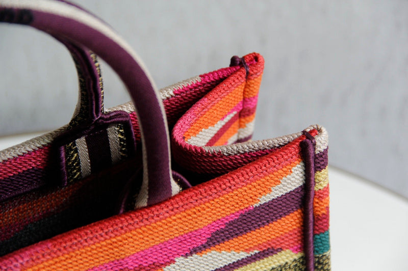 Luxurious Totes - Latest - 6530
