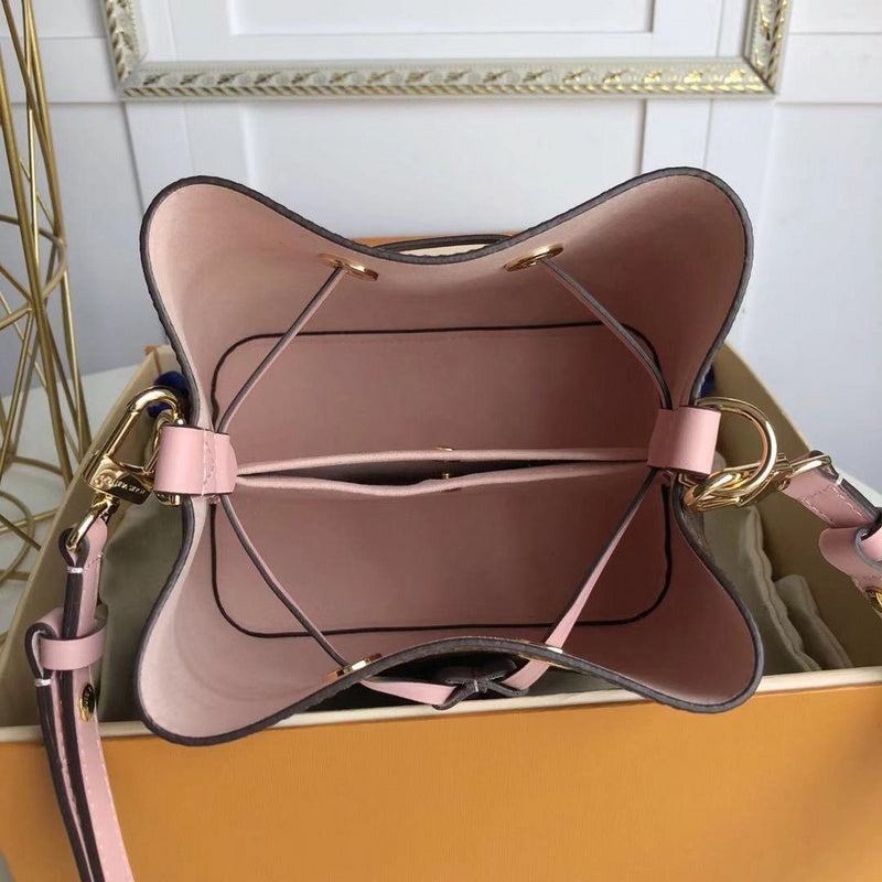 LOV - Luxurious Totes - 2623