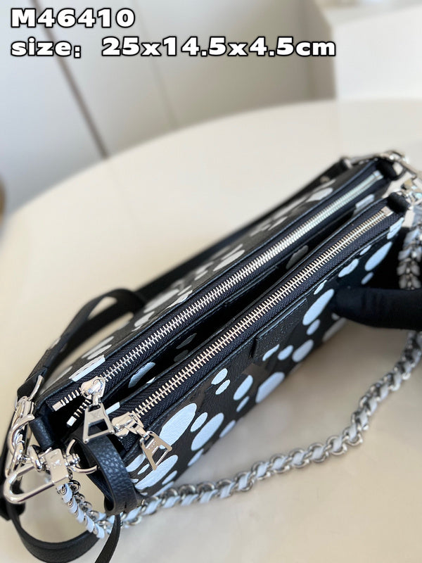LOV - Luxurious Totes - 770