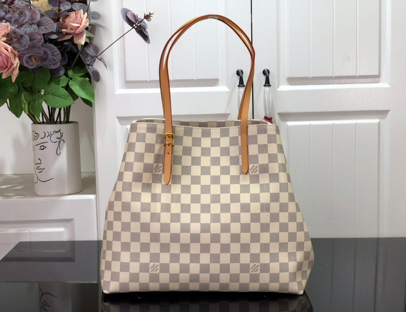LOV - Luxurious Totes - 2219