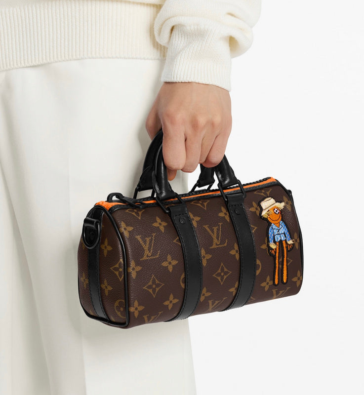LOV - Luxurious Totes - 2498