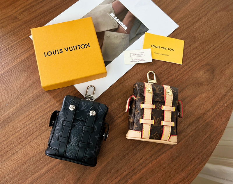 LOV - Luxurious Totes - 716