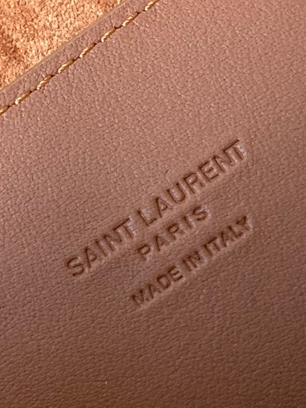 Luxurious Totes - Latest - 8625