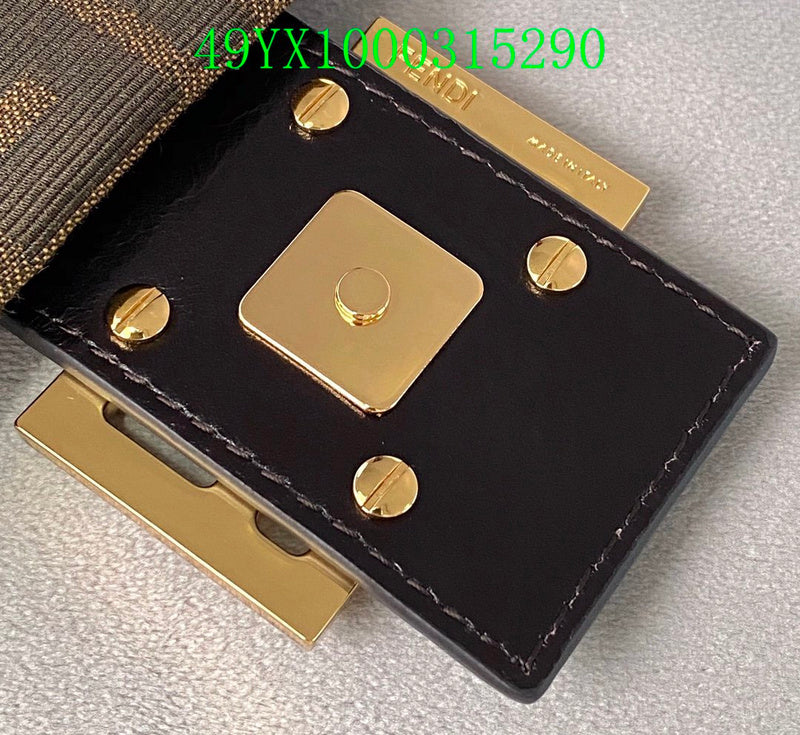 GC - Shoulder - 3417