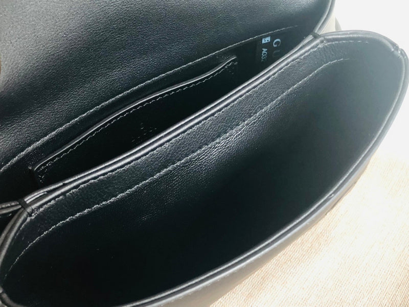 GUI - Luxurious Totes - 690